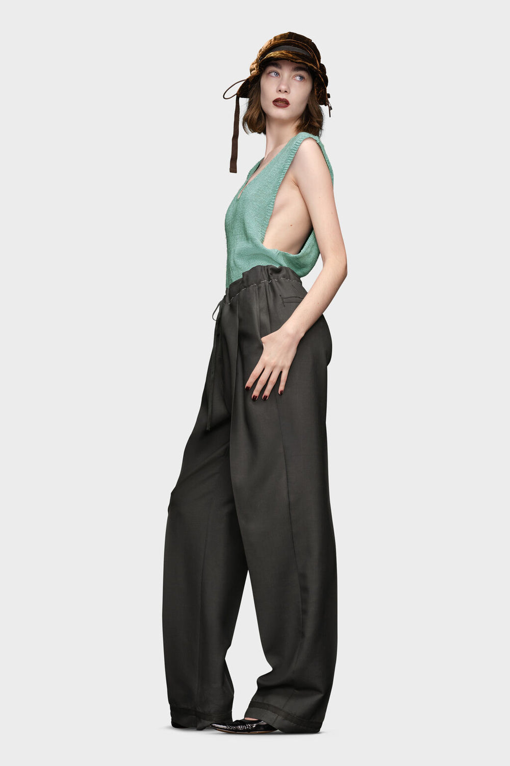 Gardening hemp knit vest