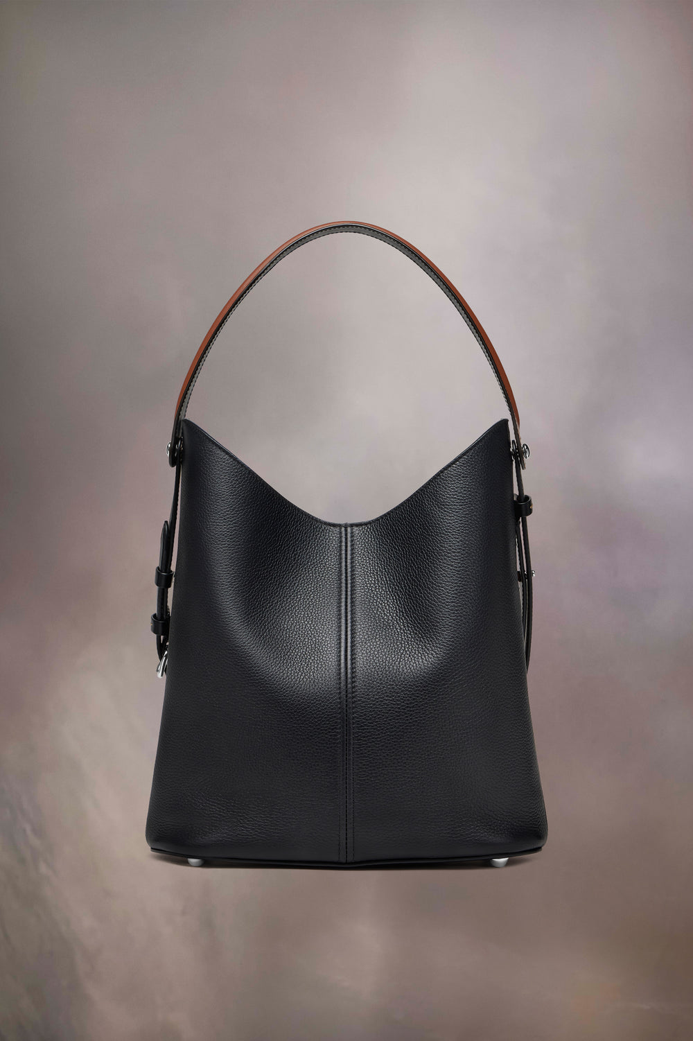 Dress-age Hobo