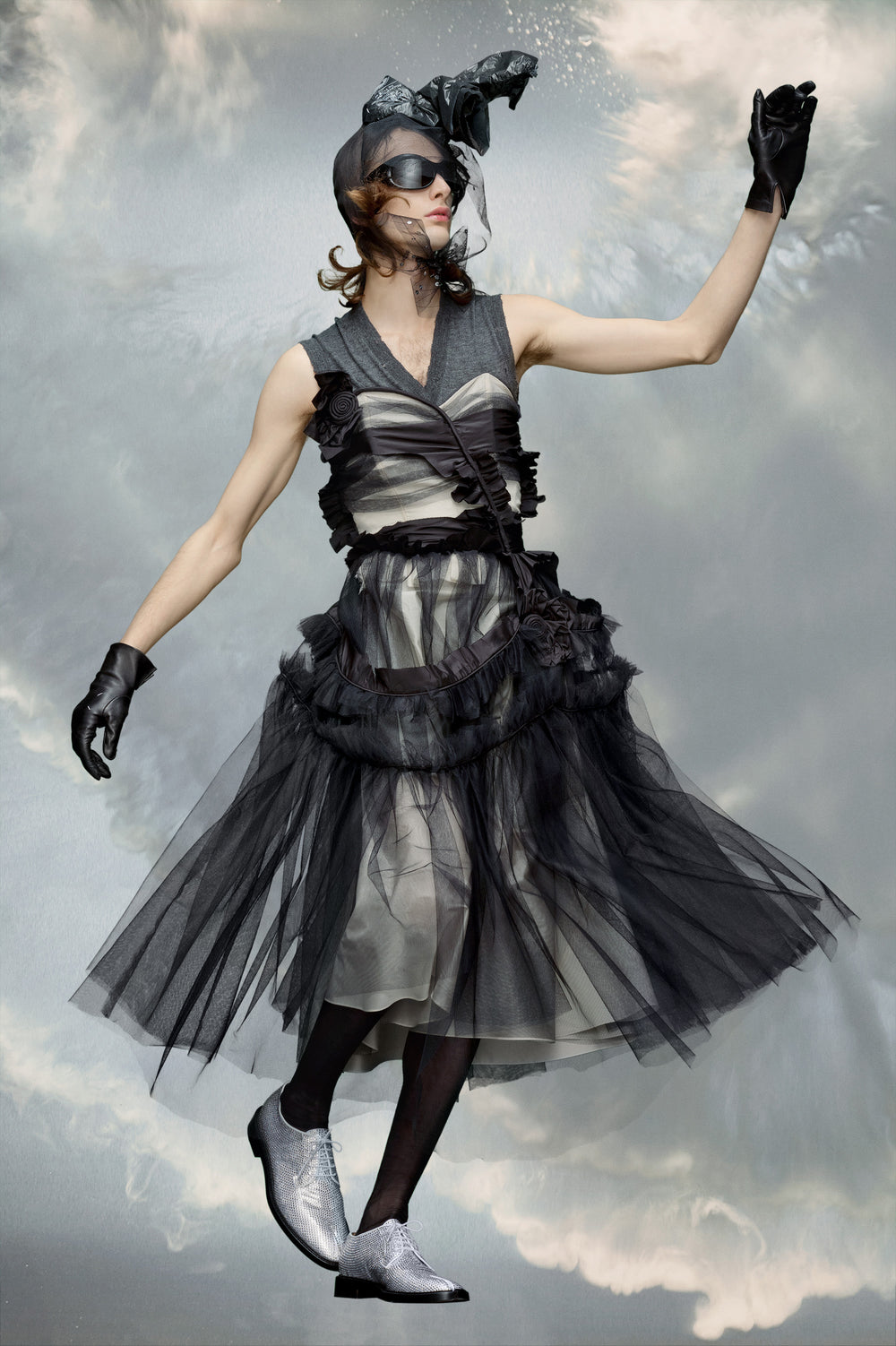 Décortiqué corset dress