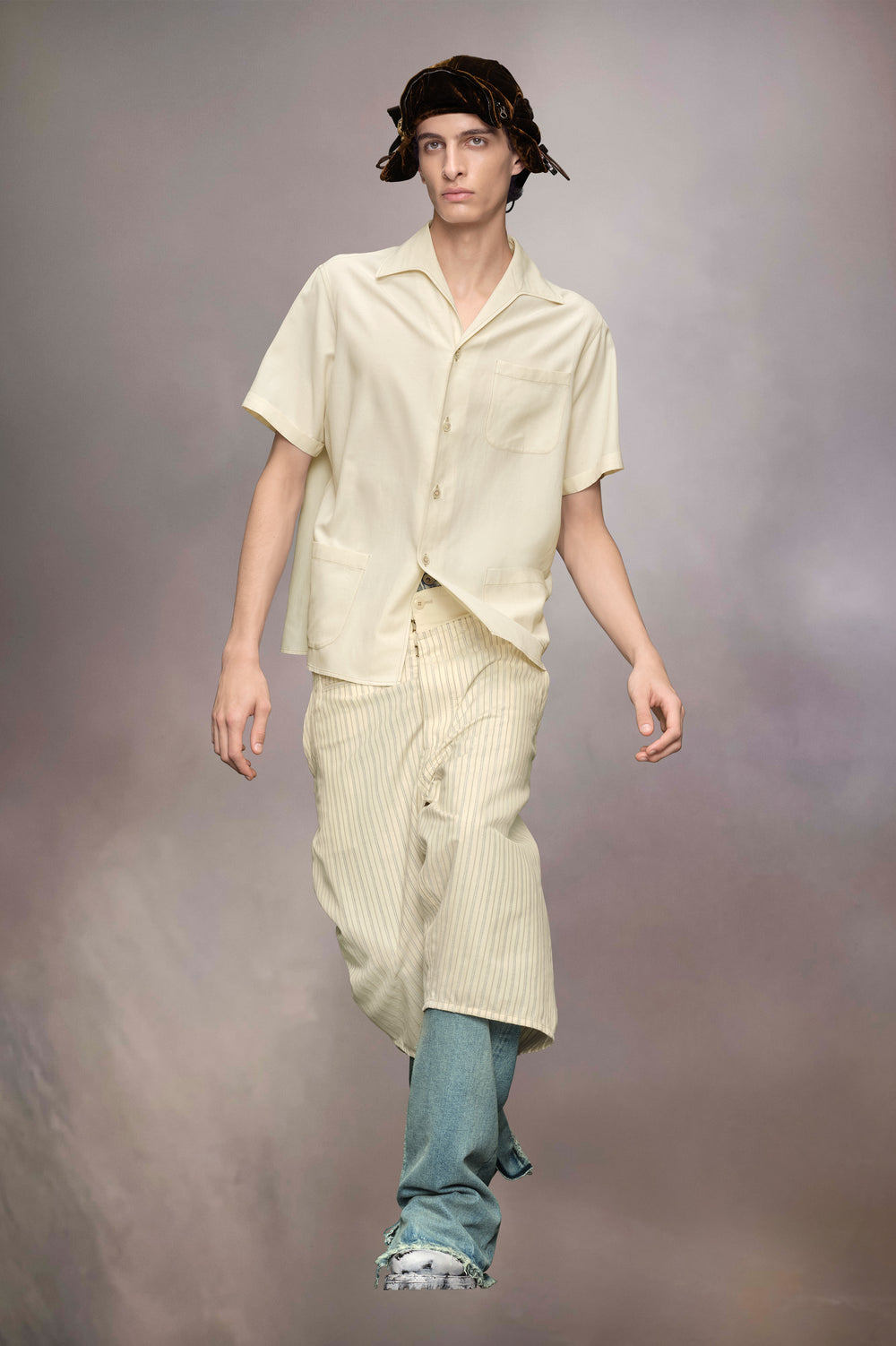 Short-sleeve shirt