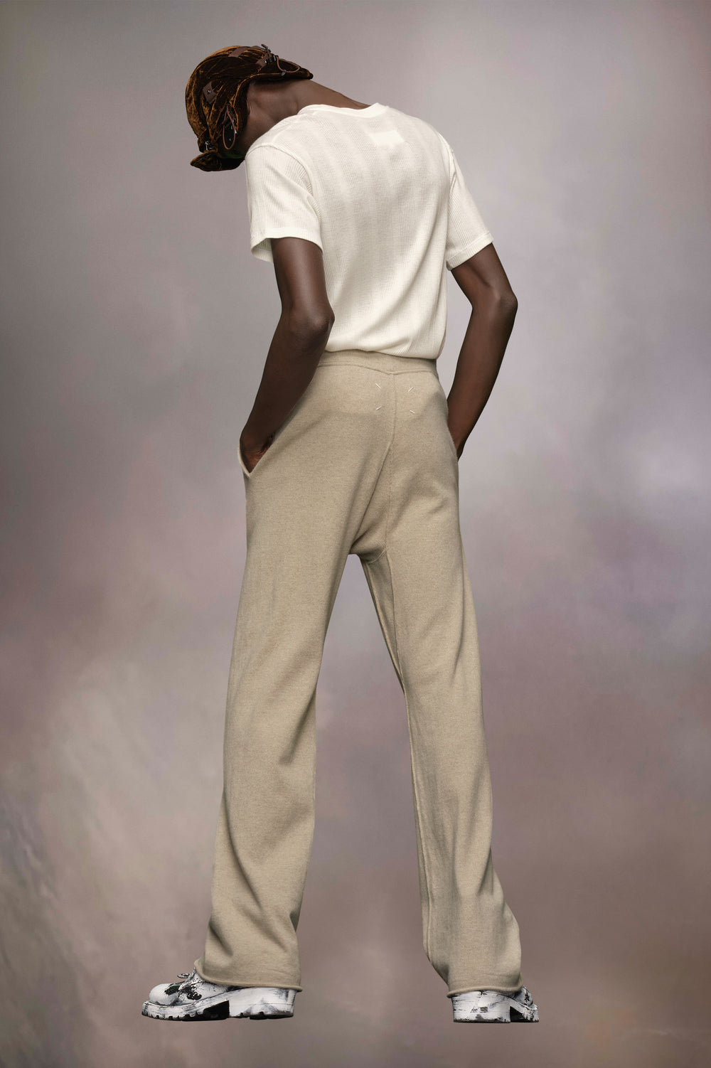 Cashmere knit trousers