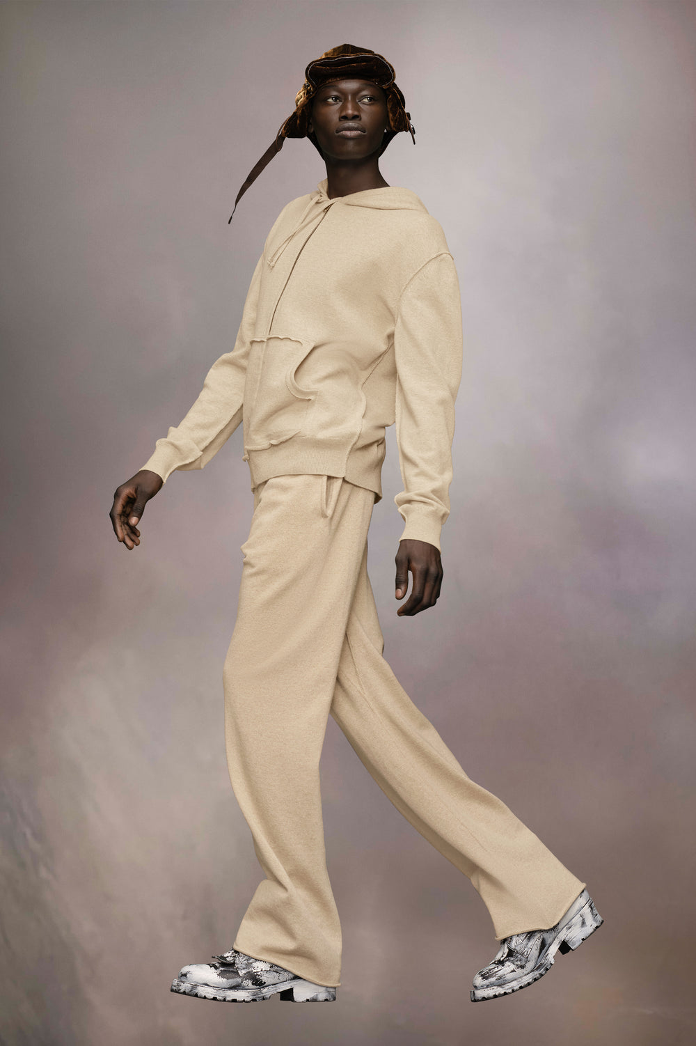 Décortiqué cashmere knit hoodie