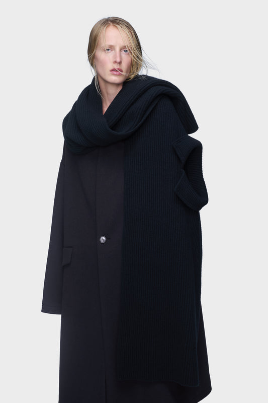 Maison Margiela Ribbed wool scarf with collar