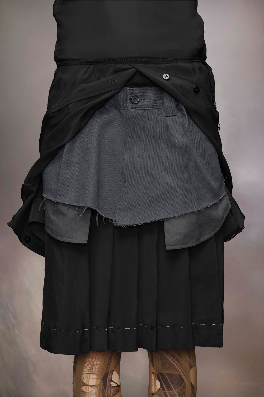 Anonymity of the lining dress
