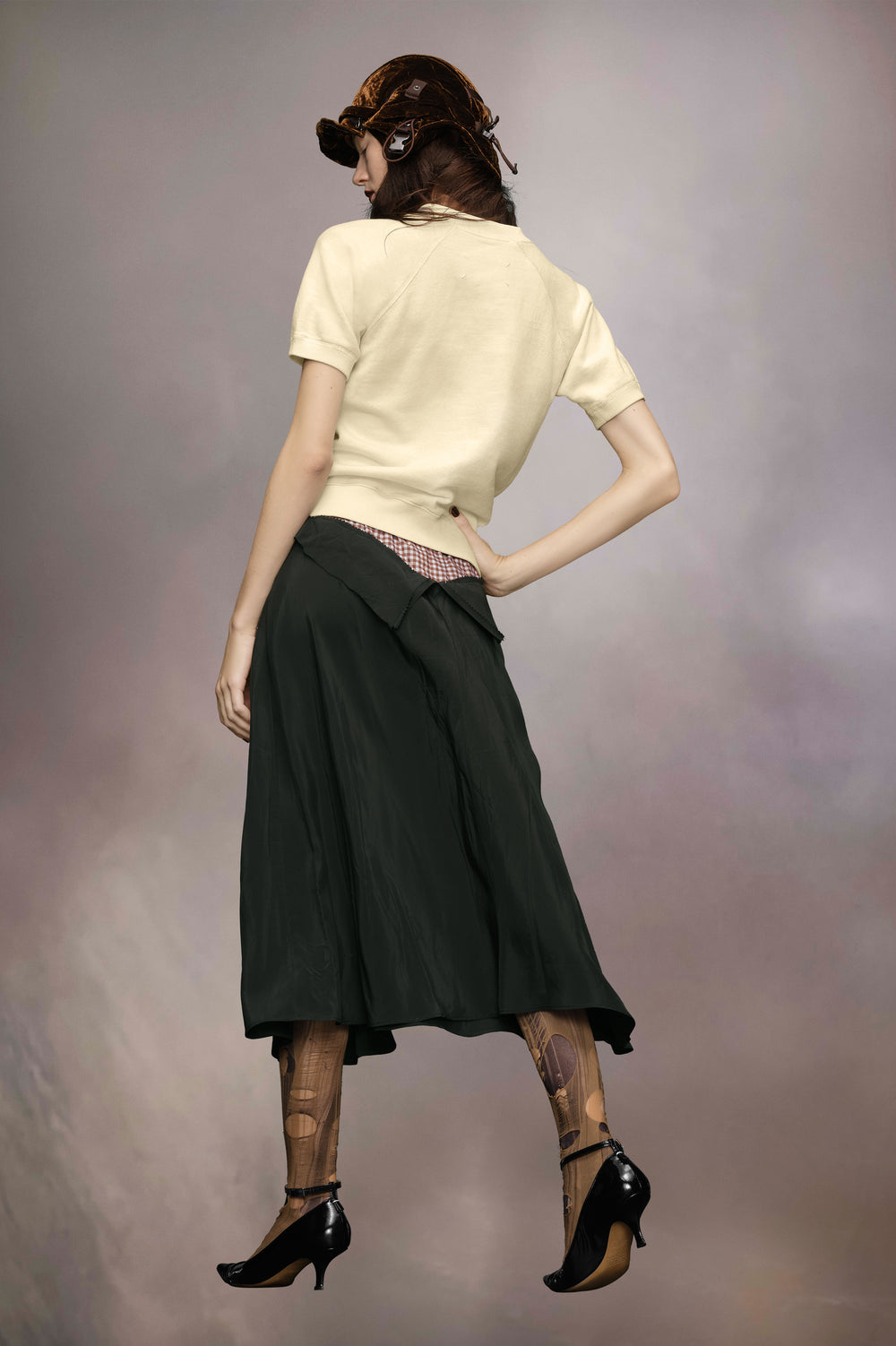 Short sleeve sweatshirt