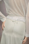 Anonymity of the lining skirt