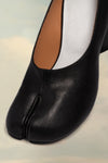 Tabi pumps