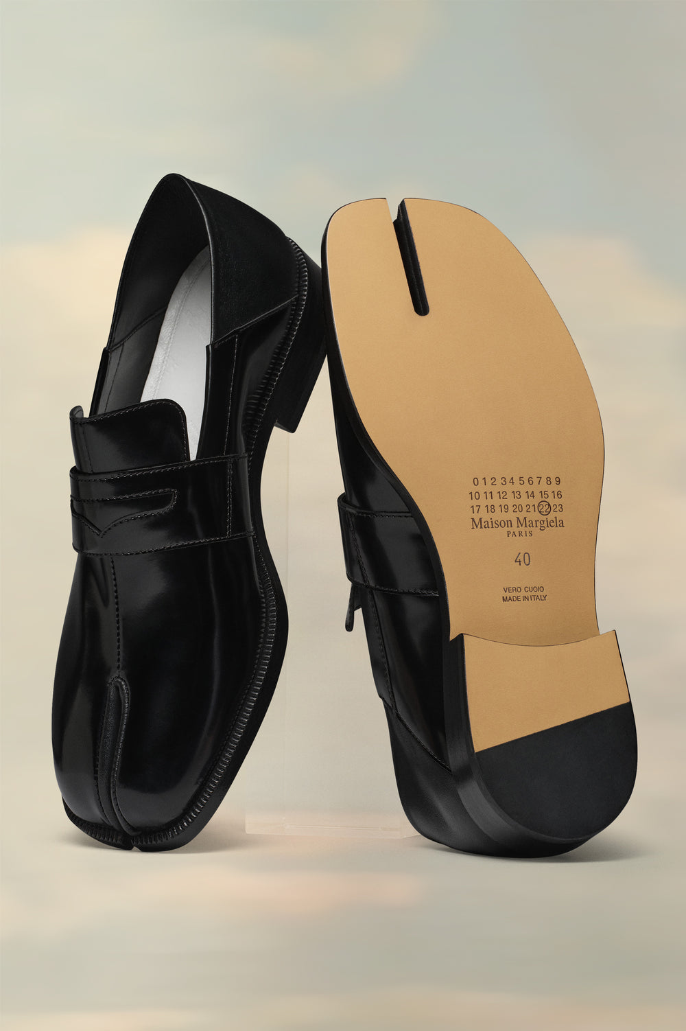 Tabi loafers