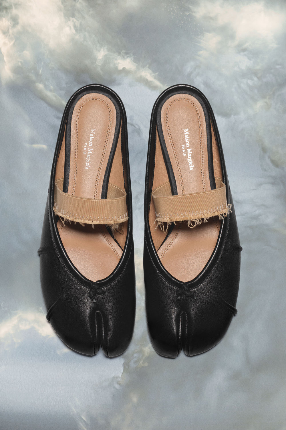 Tabi elastic band mule