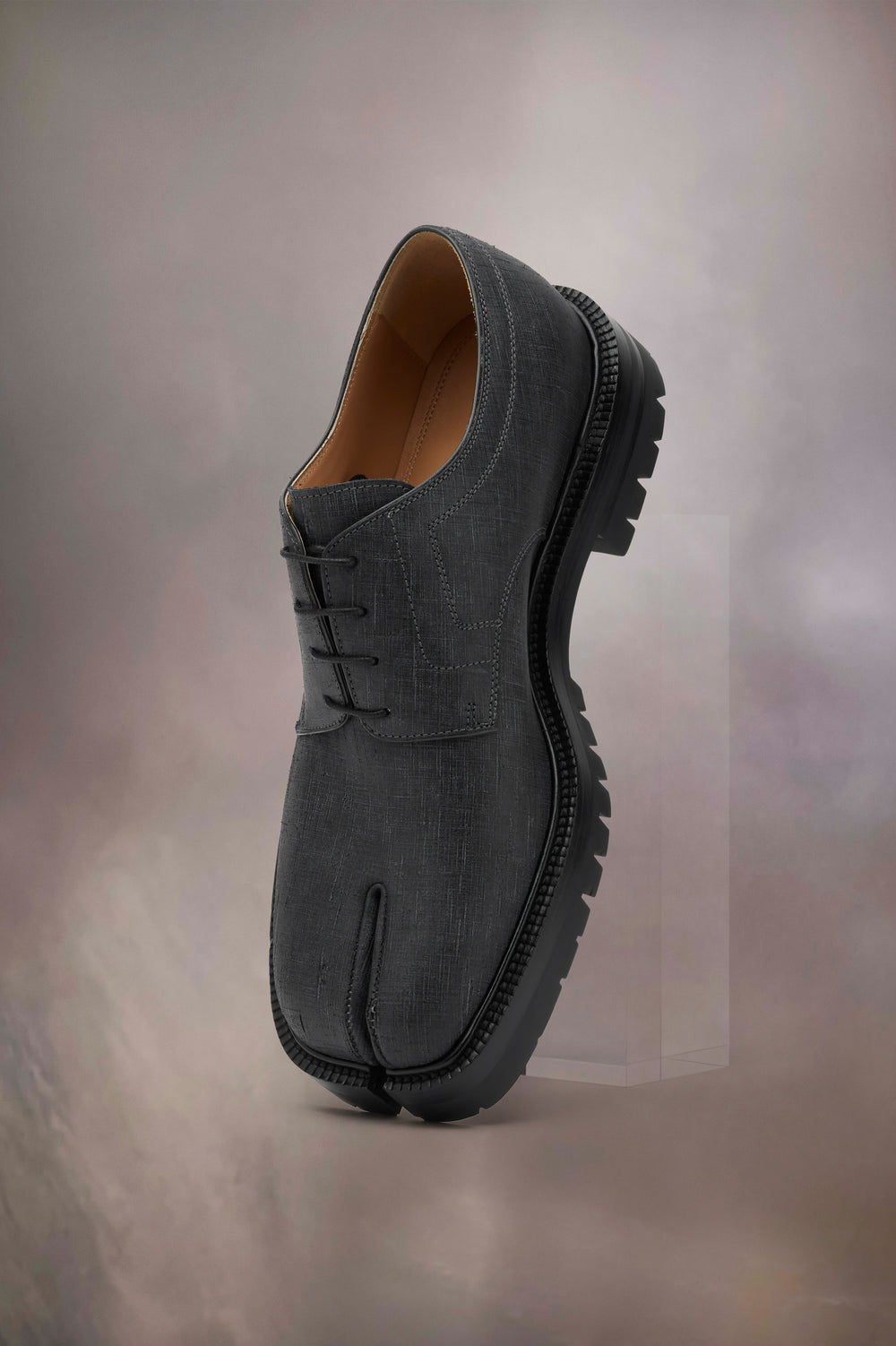 Tabi County lace-ups