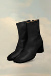Tabi ankle boots