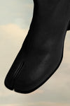 Tabi ankle boots