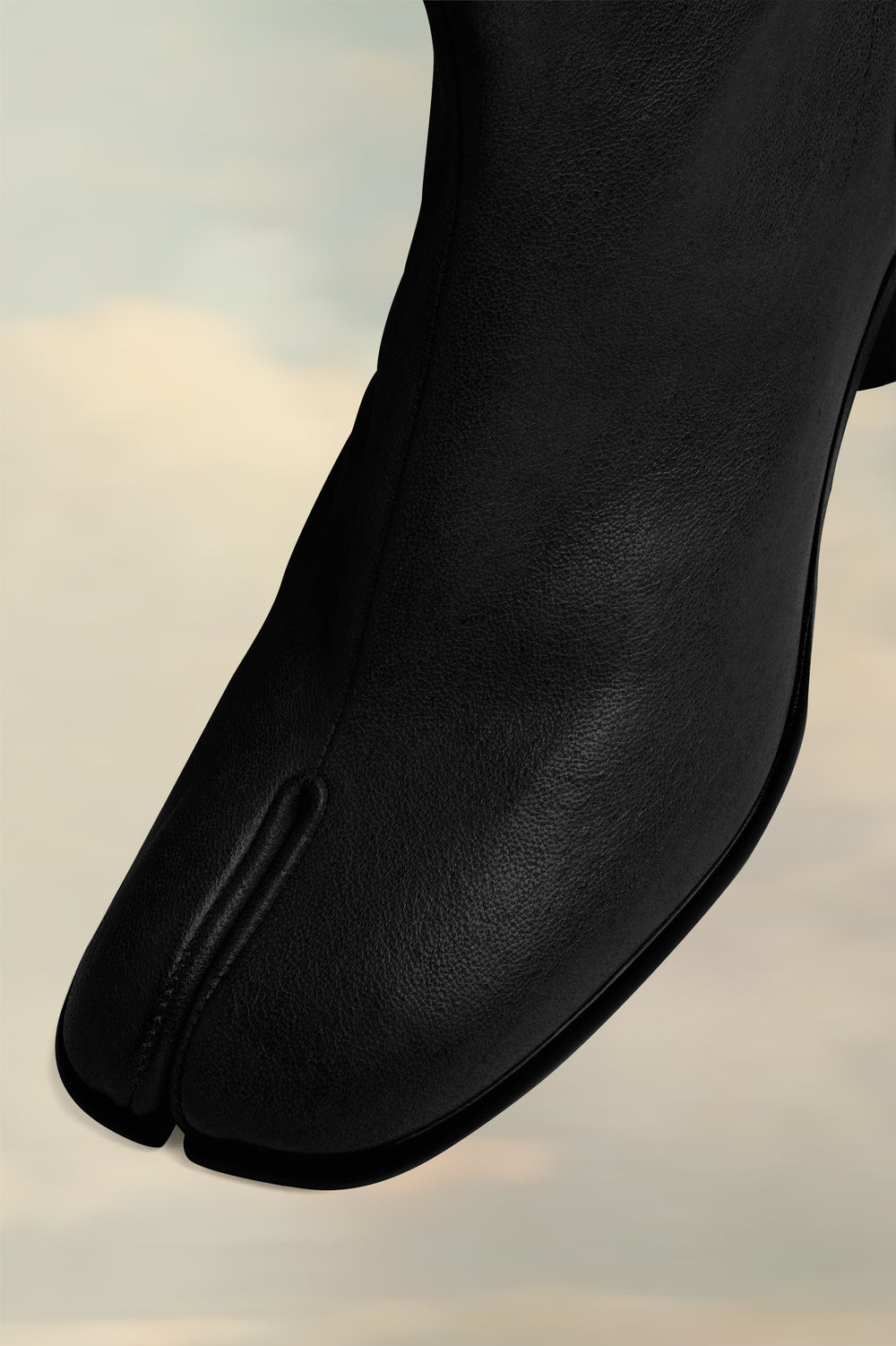 Tabi ankle boots