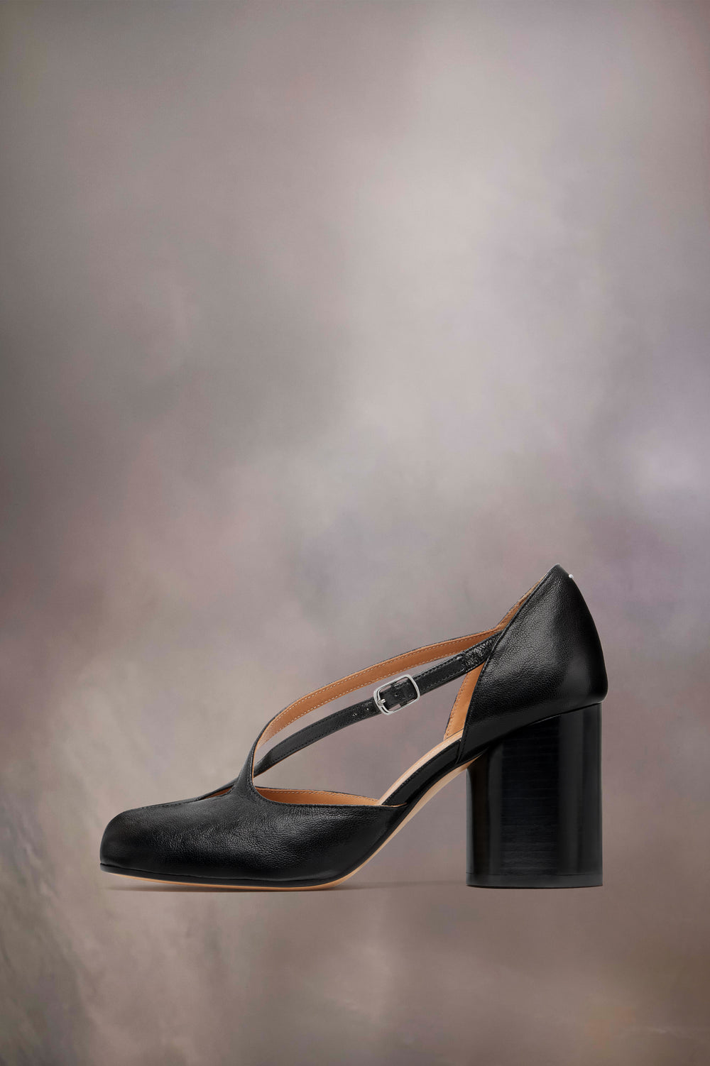 Tabi pump sandals