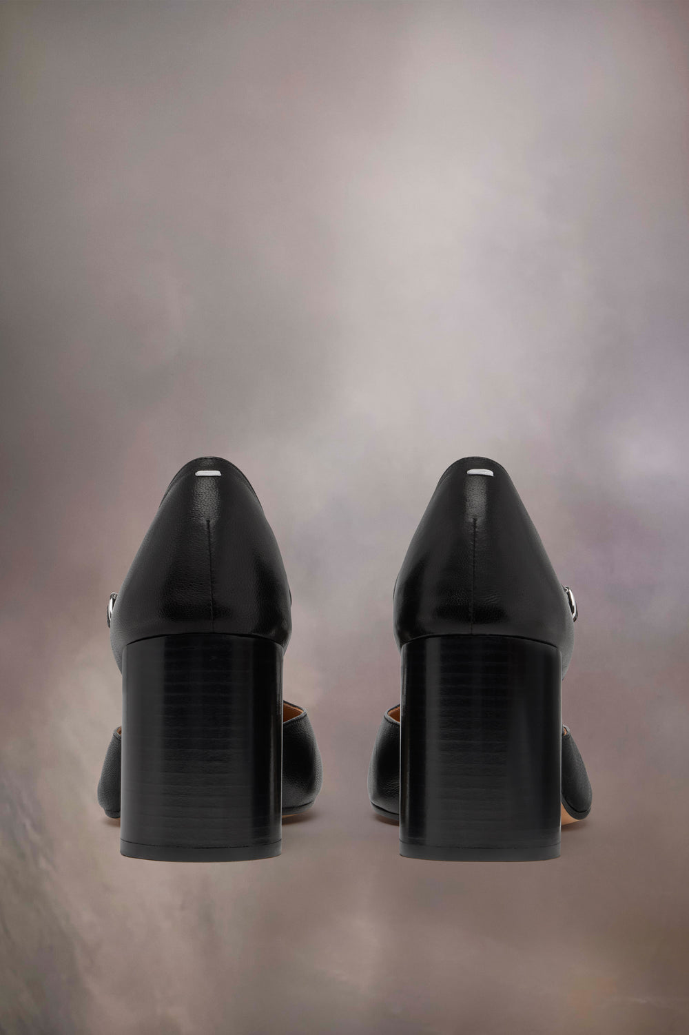 Tabi pump sandals