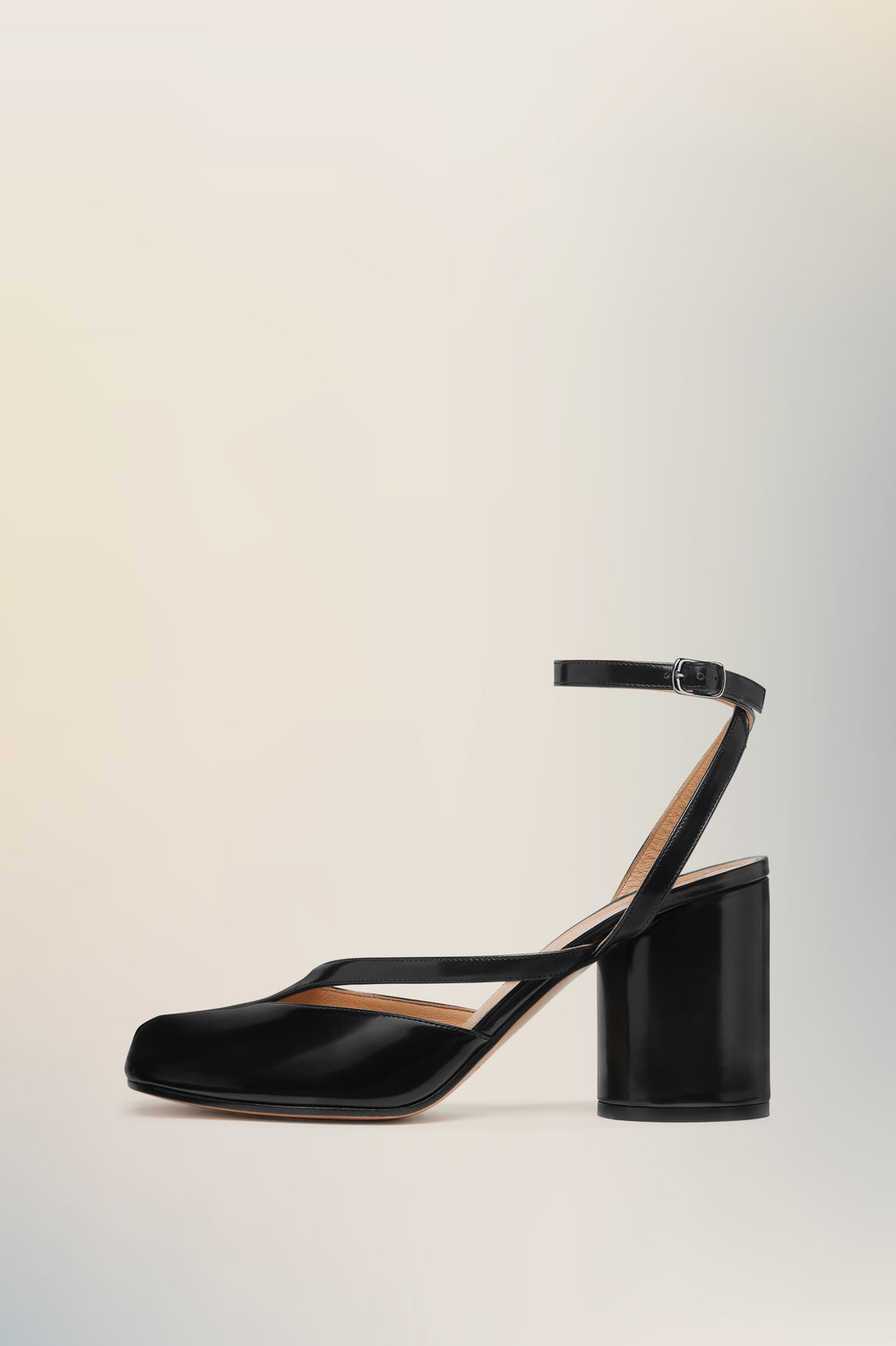 Tabi pump sandals