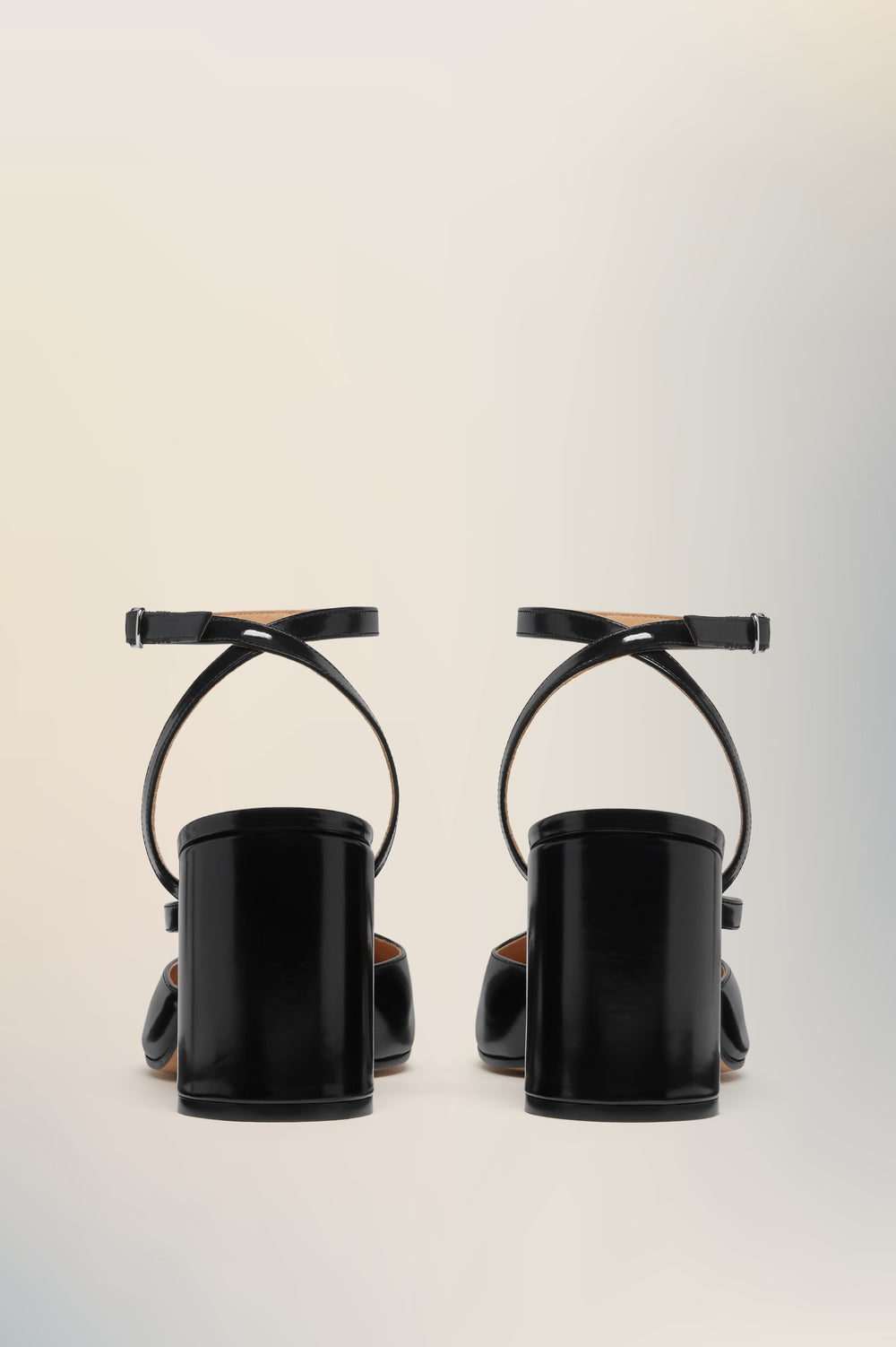 Tabi pump sandals