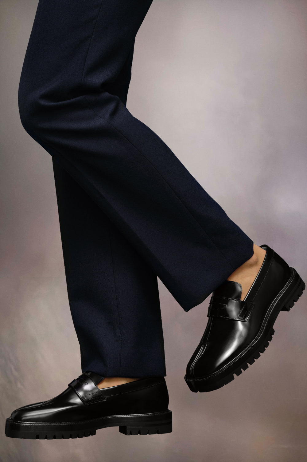 Tabi loafers