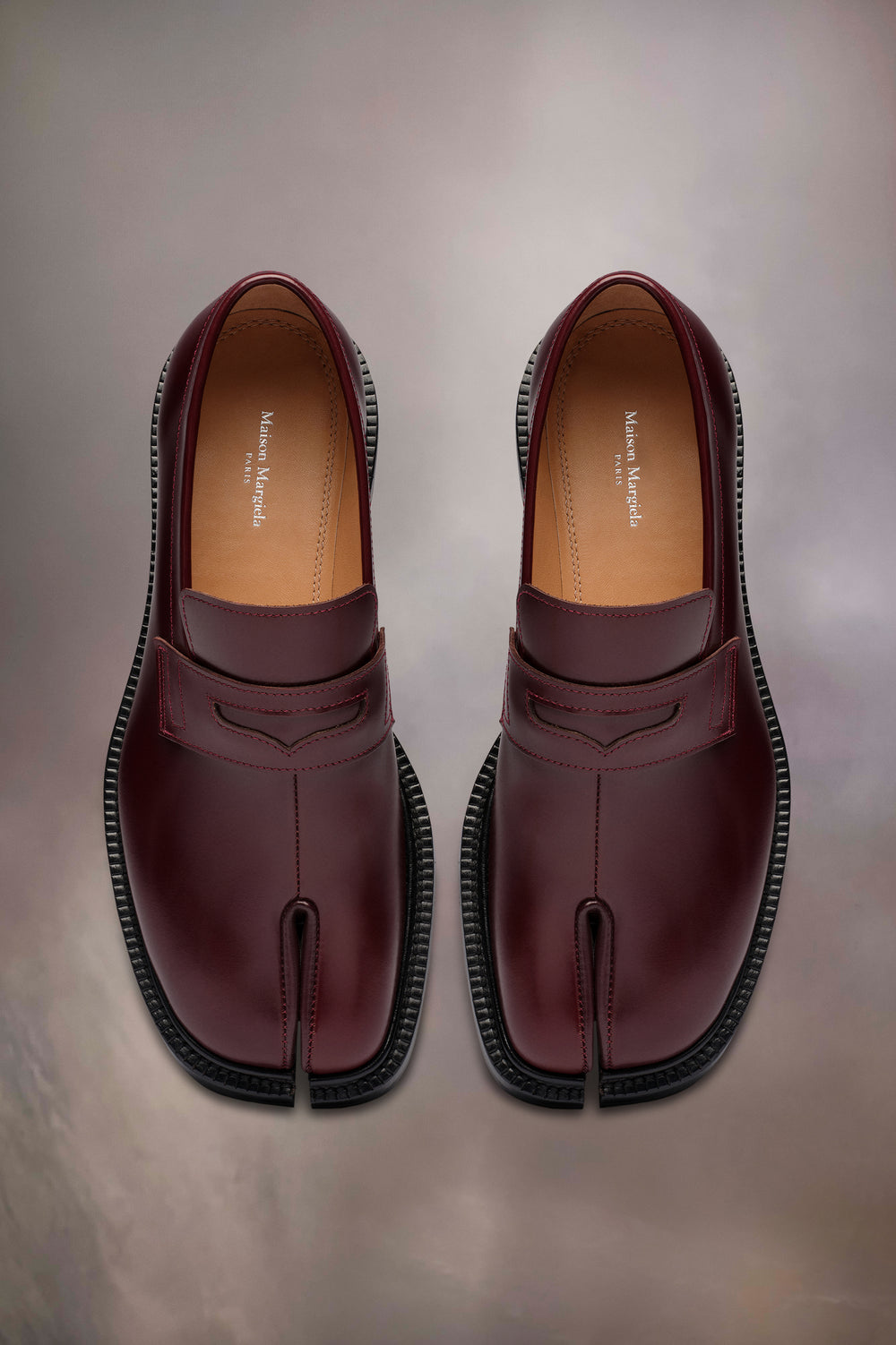 Tabi loafers
