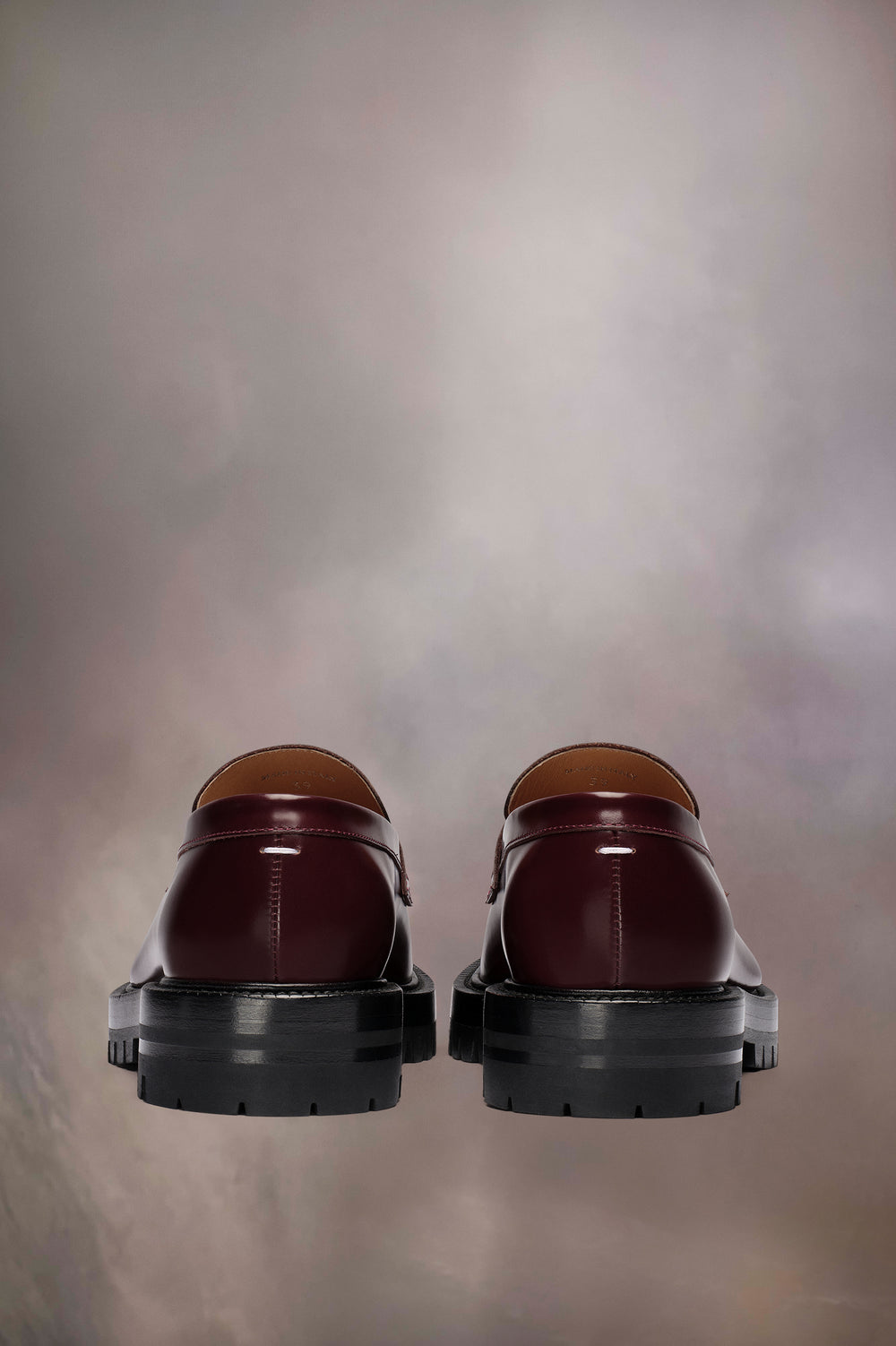 Tabi loafers
