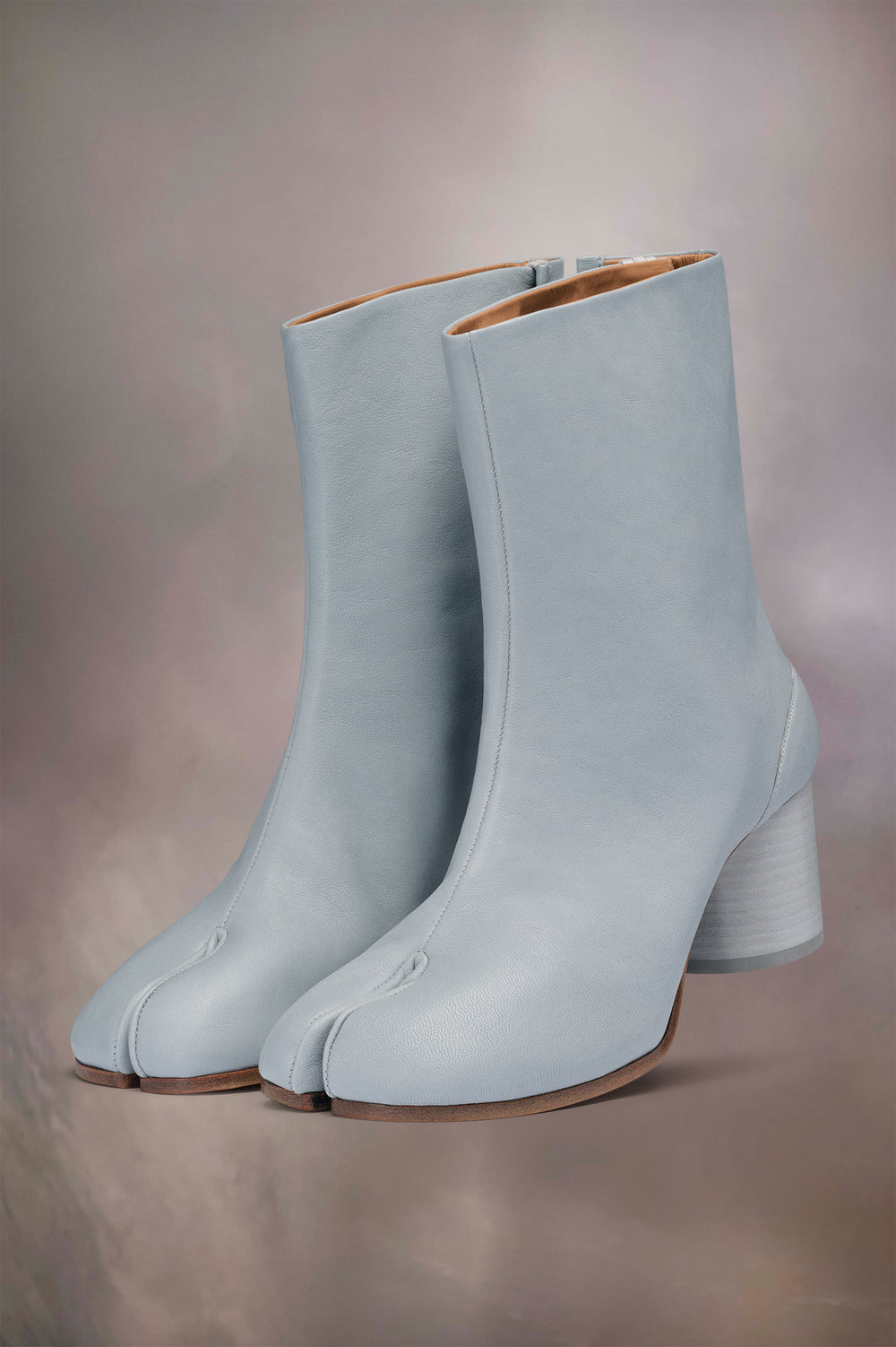 Tabi ankle boots