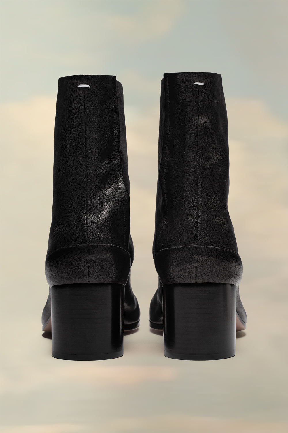 Tabi ankle boots