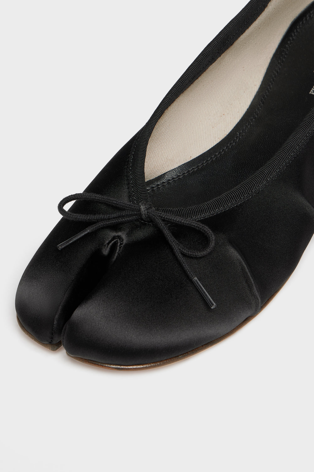 Maison Margiela Tabi Satin Ballerina