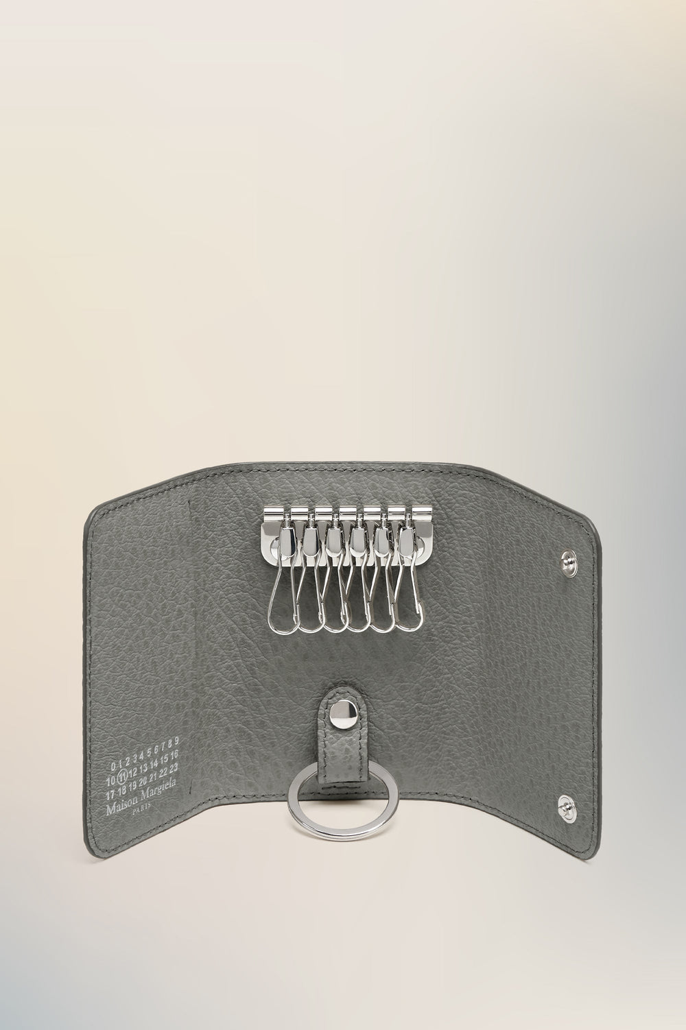 Four stitches key holder