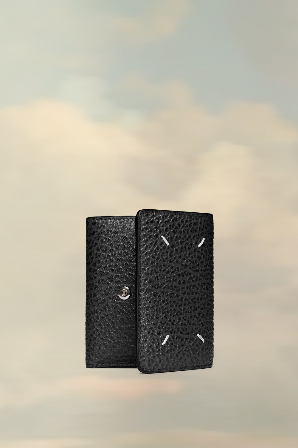 Four stitches wallet