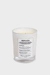 Replica Beach Vibes candle