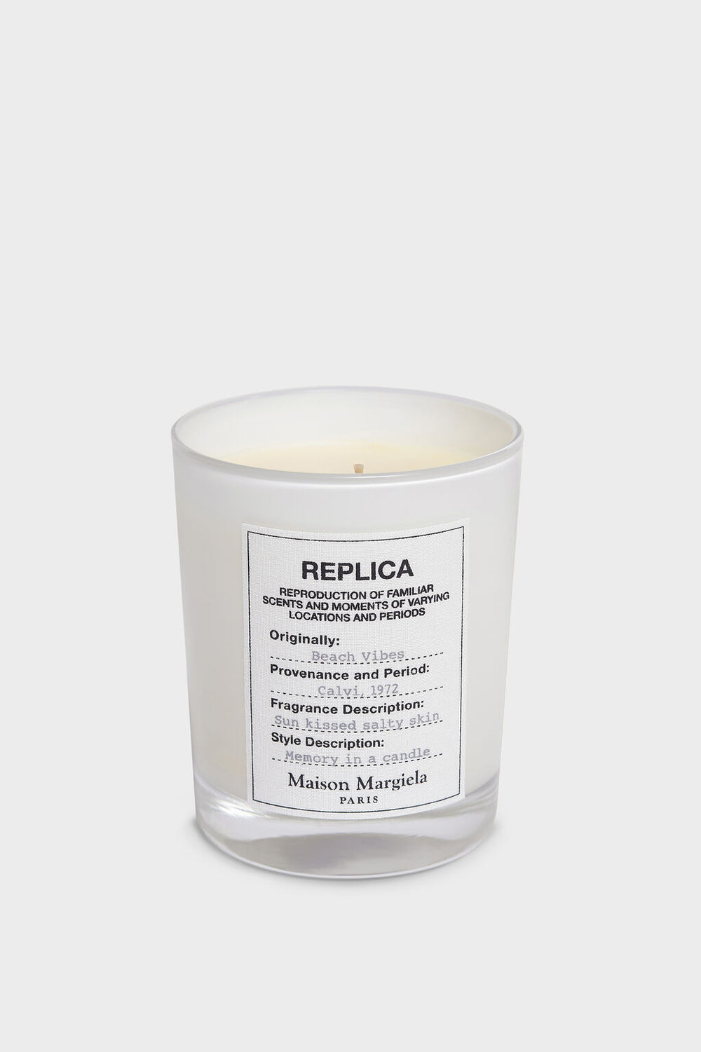 Replica Beach Vibes candle