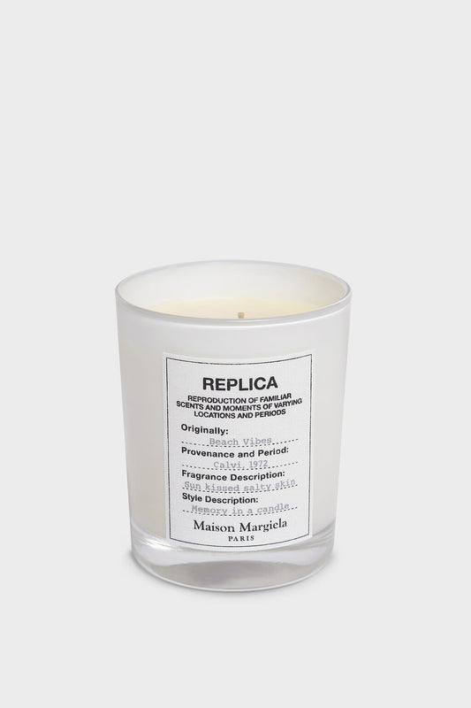 Replica Beach Vibes candle