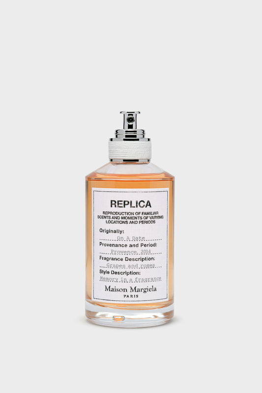 Replica On A Date eau de toilette