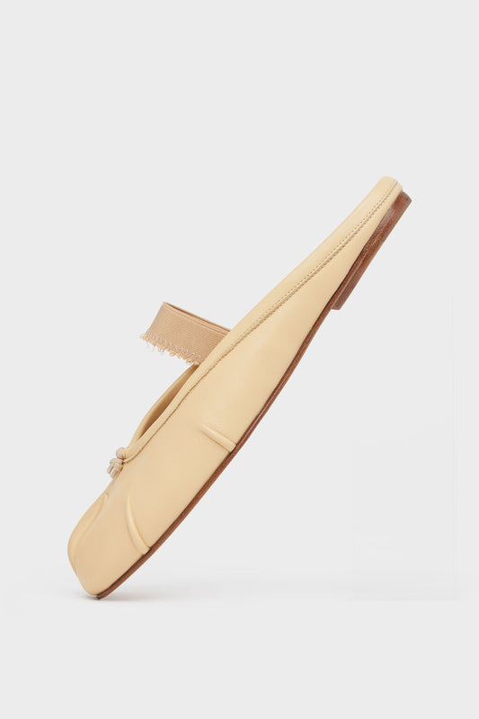 Tabi elastic band mule
