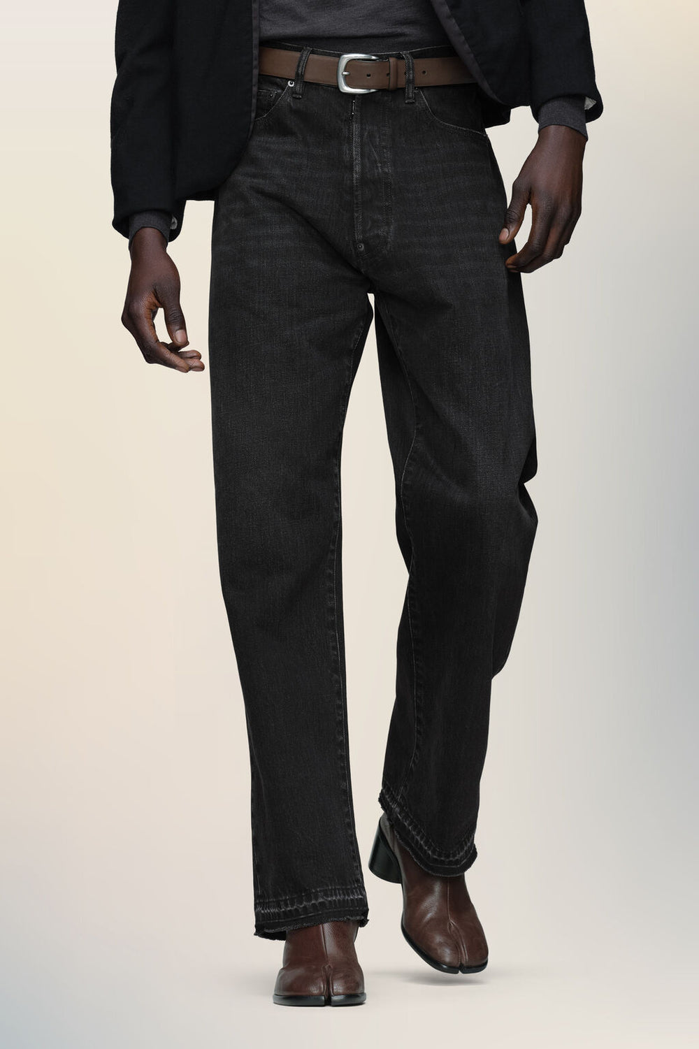 Straight-leg jeans