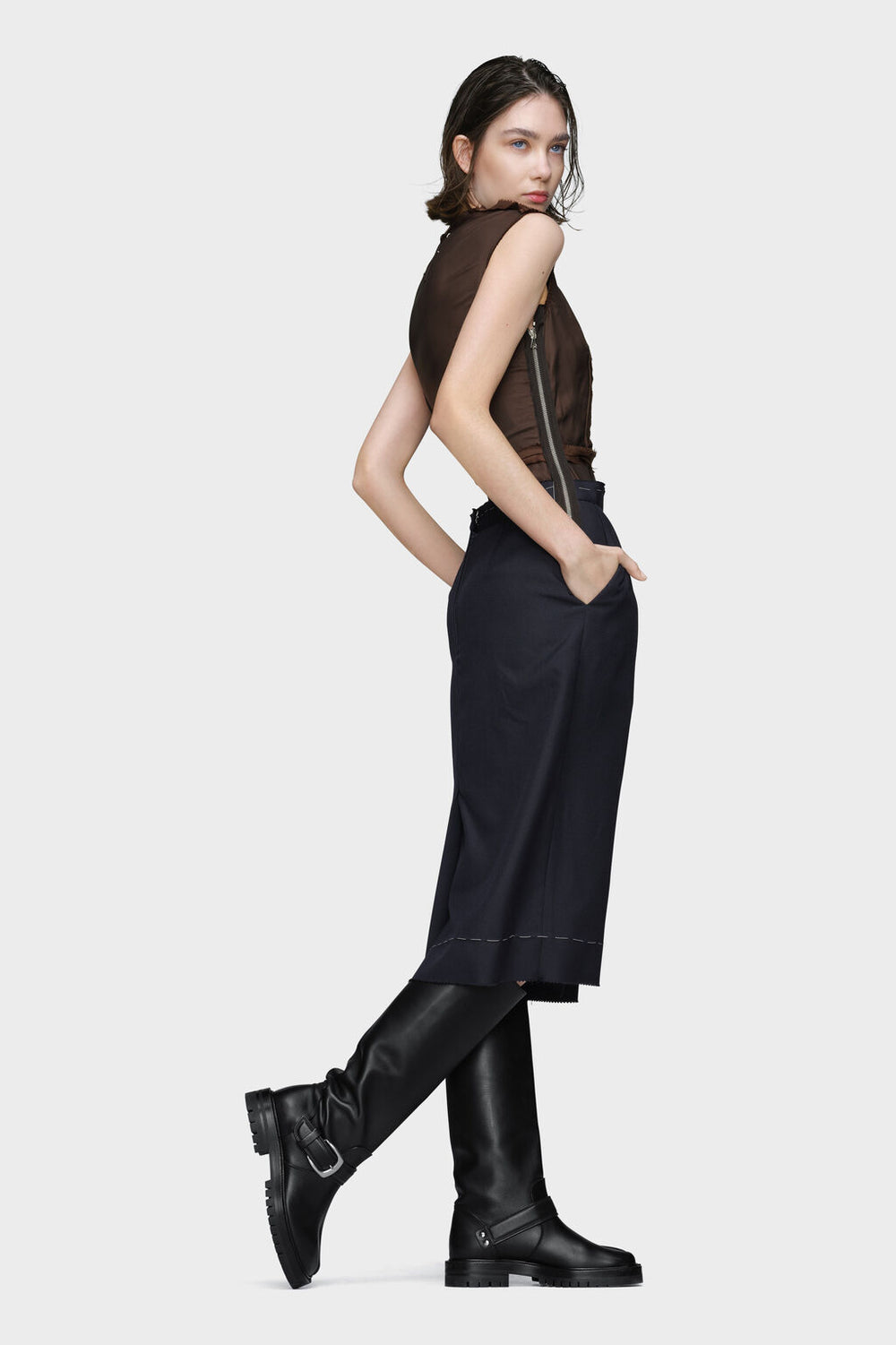 Sleeveless dress