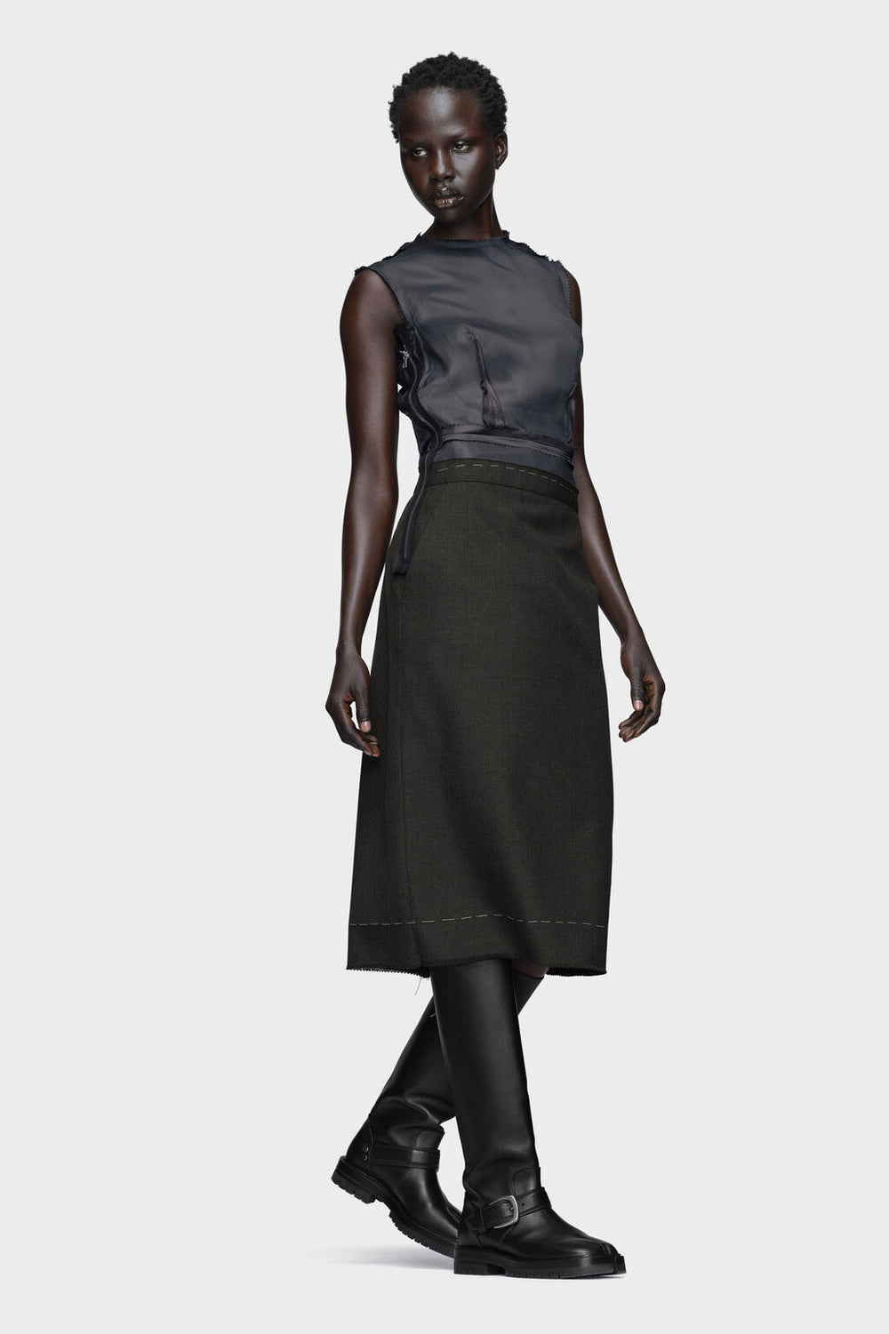 Sleeveless dress