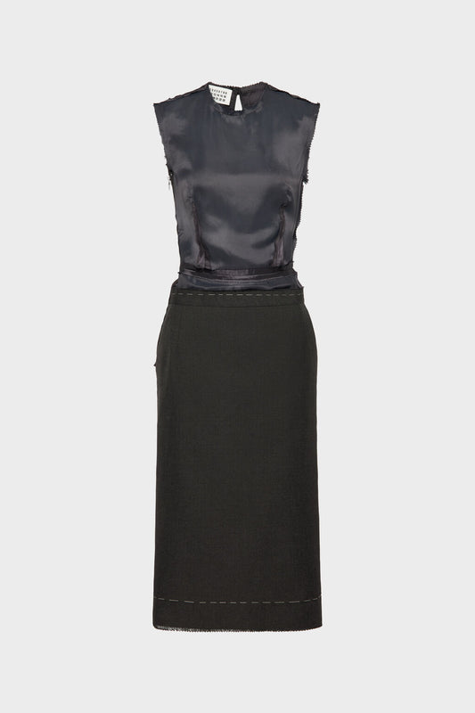 Sleeveless dress