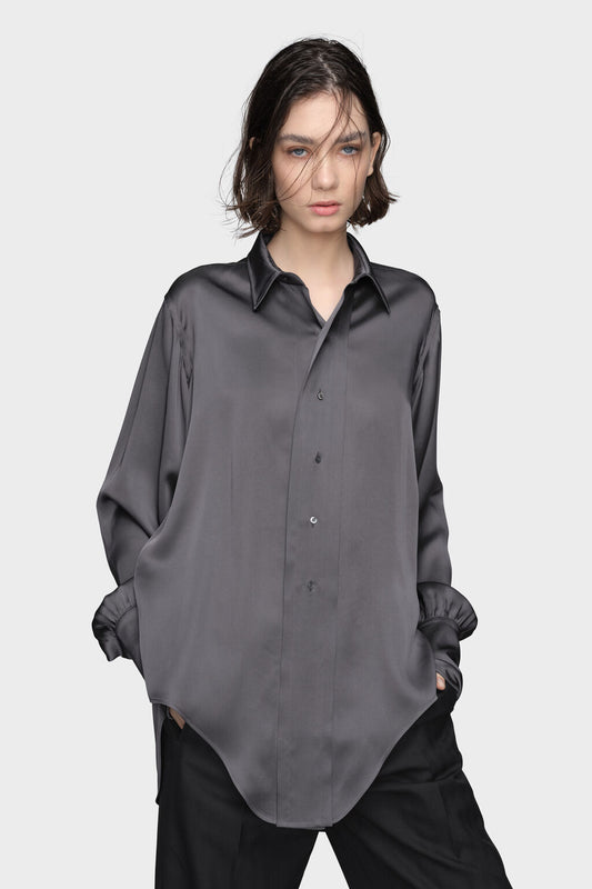 Long-sleeved shirt