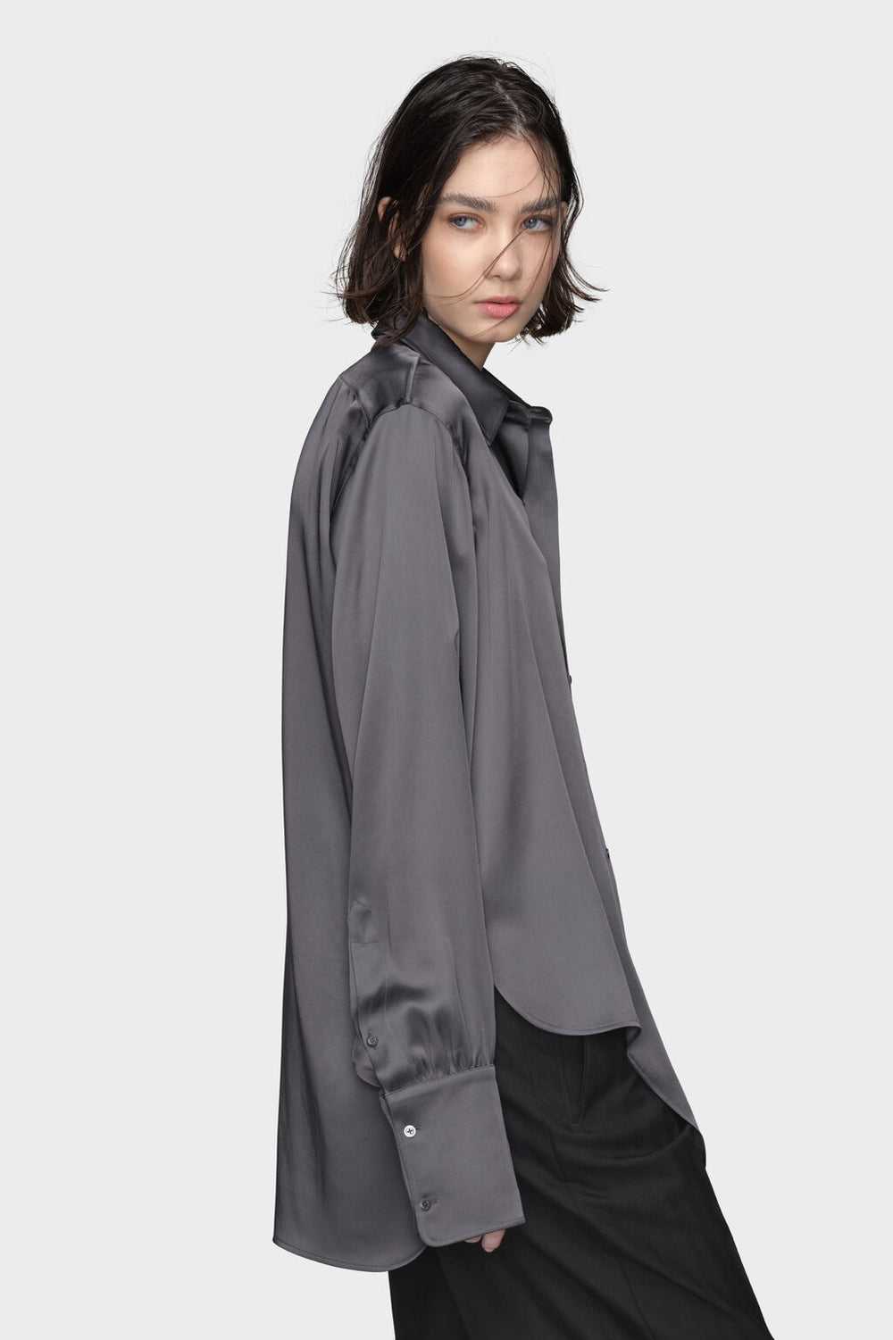Long-sleeved shirt