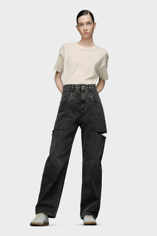 Cut-out jeans
