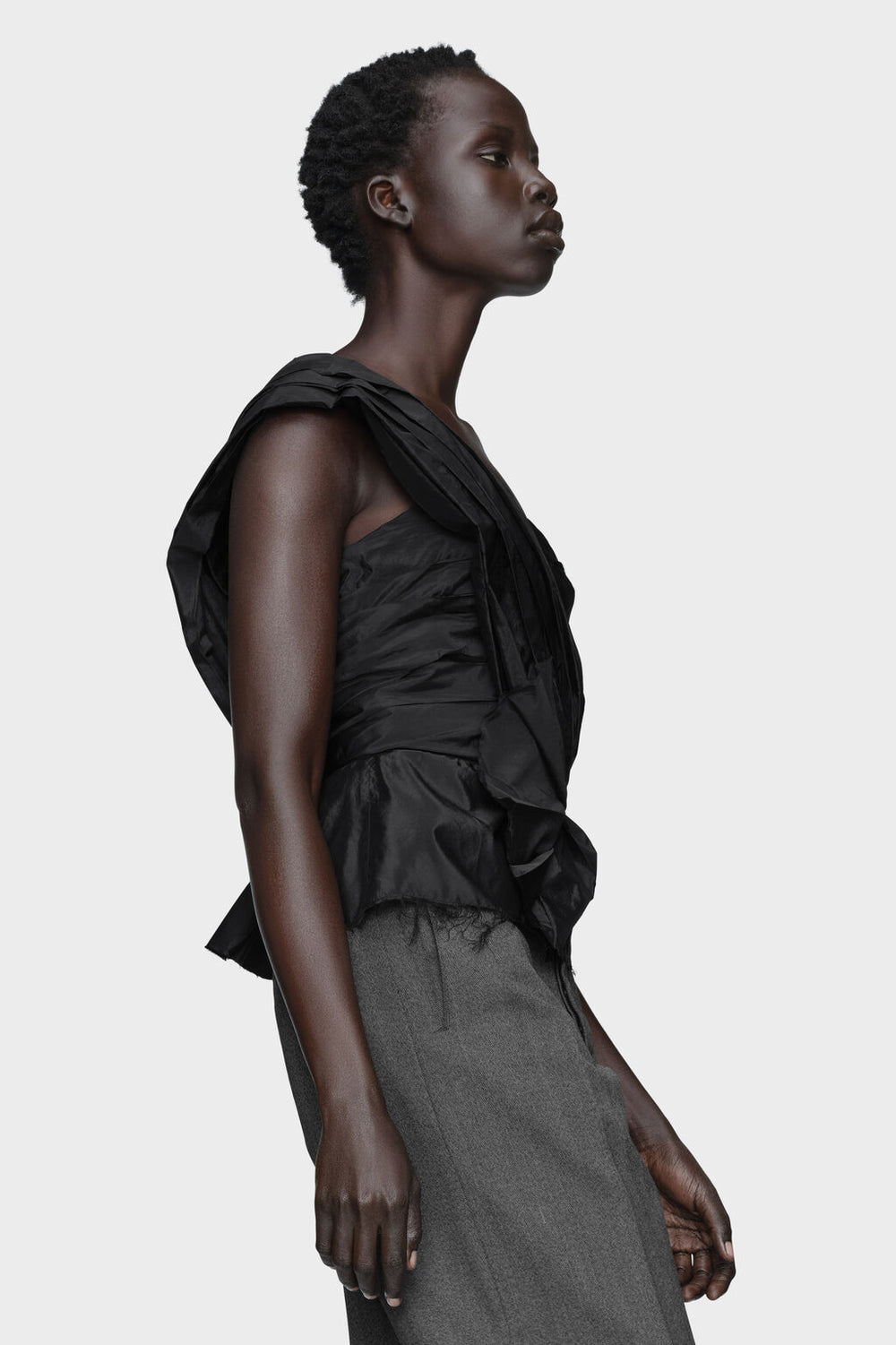 Asymmetric draped top