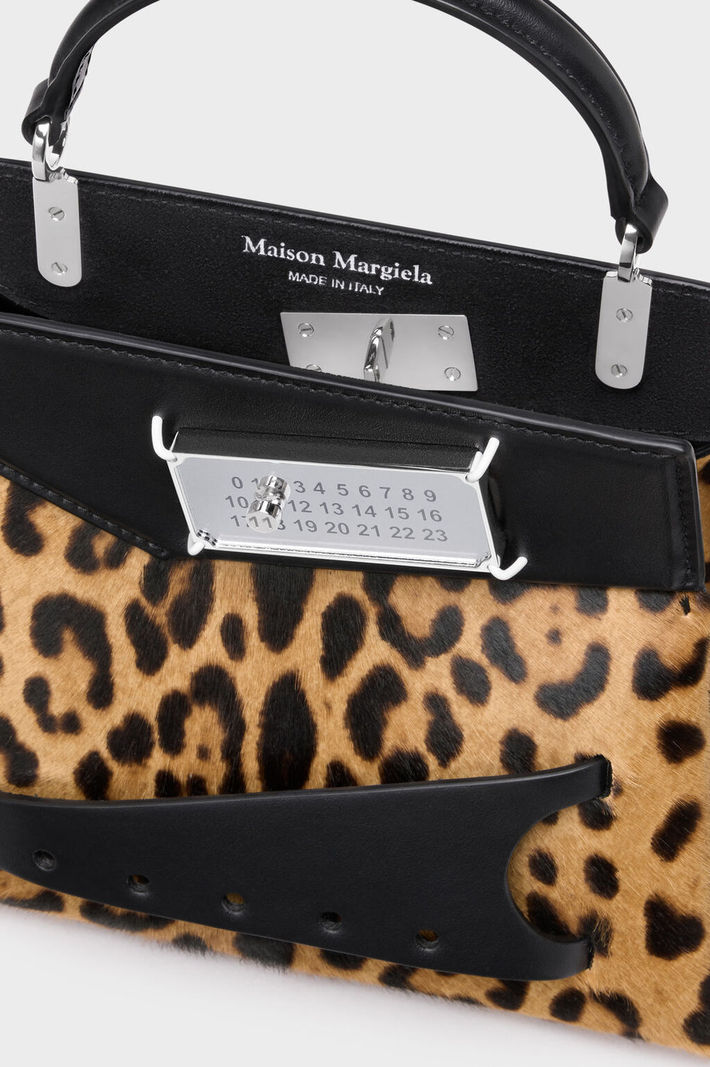 Snatched handbag small