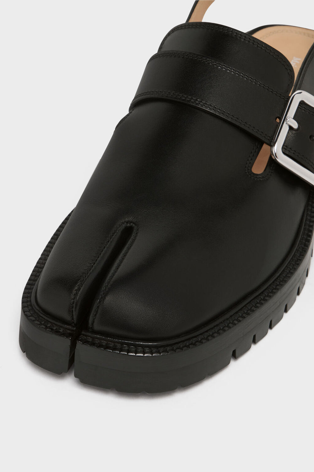 Tabi County sandals