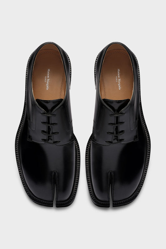 Tabi lace-ups