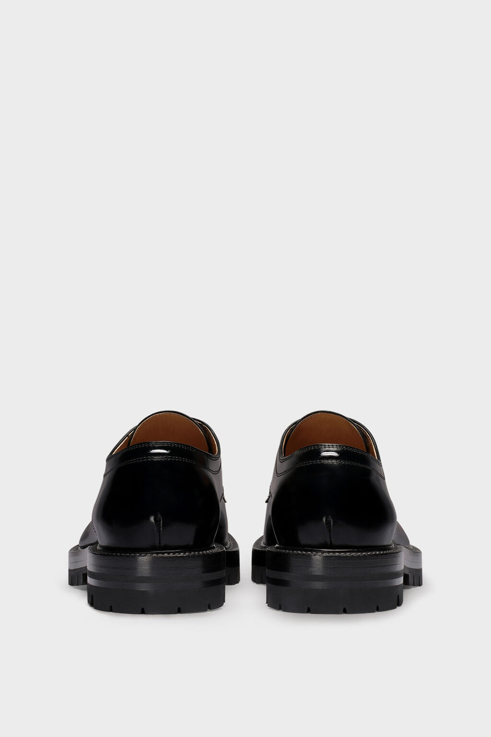 Tabi lace-ups