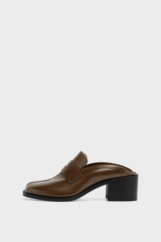 Tabi city loafer mule