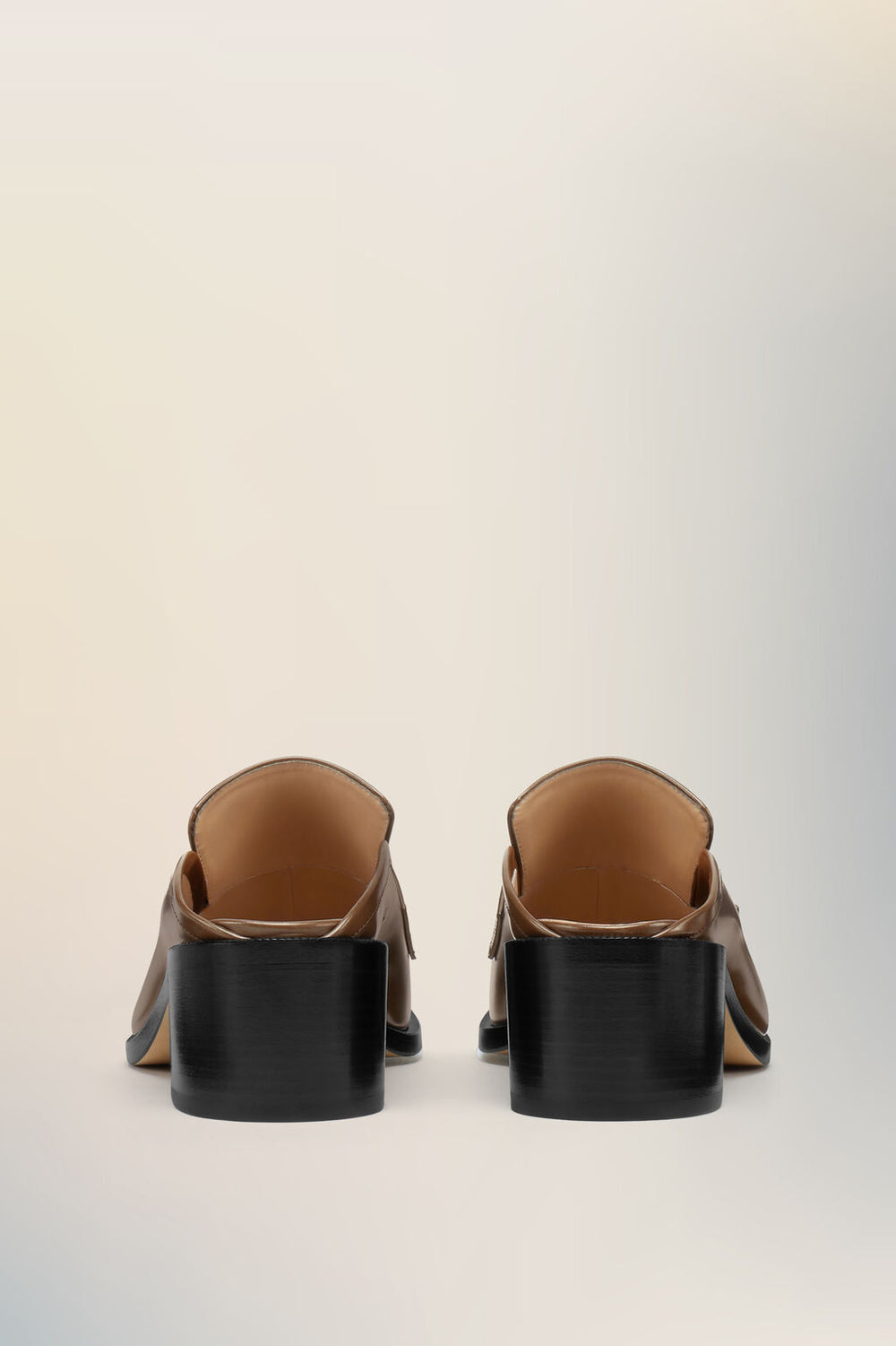 Tabi city loafer mule