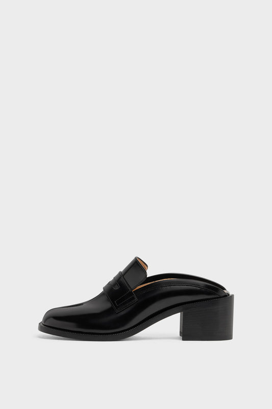 Tabi city loafer mule
