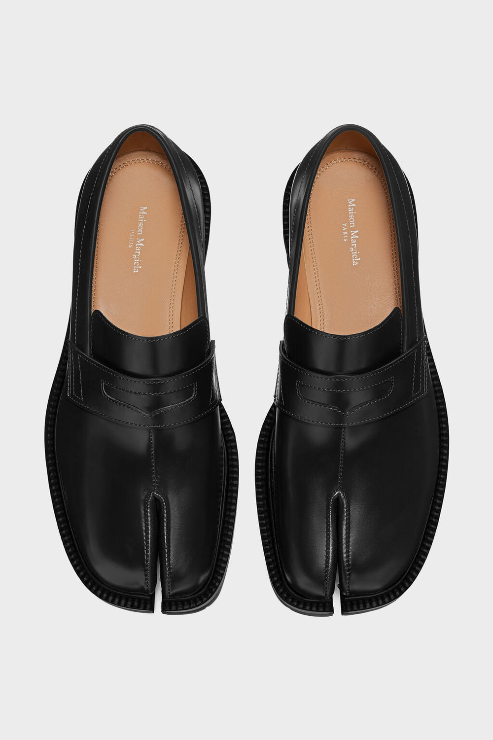 Tabi loafers
